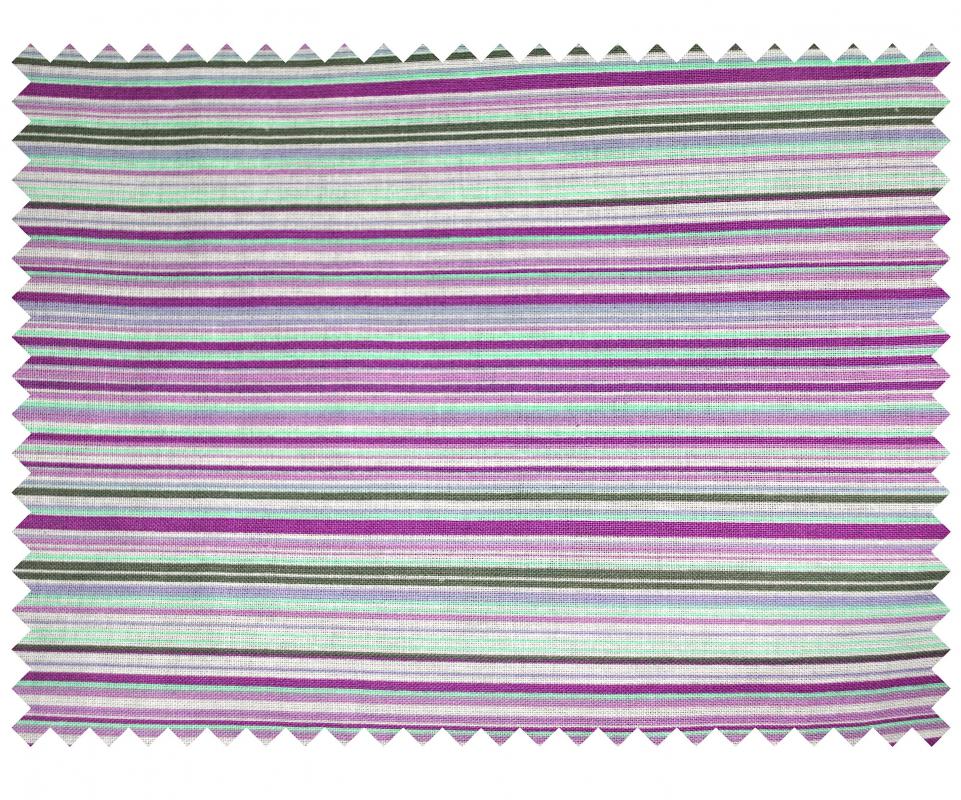 Pinking shears give cut fabric a zigzag pattern.