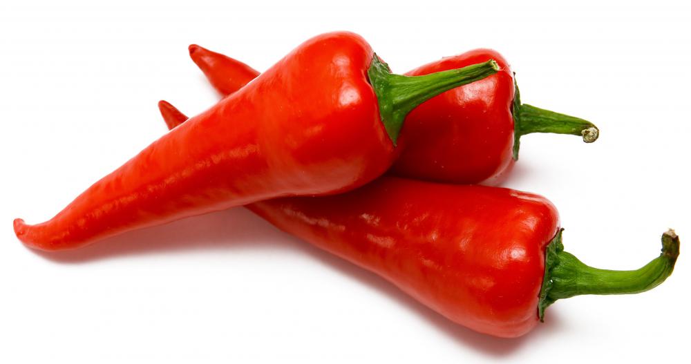 Red peppers and other spicy foods can cause the mouth to shed skin.