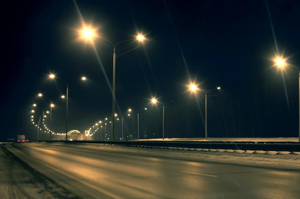 Acquired molybdenum deficiency may cause a patient to develop night blindness.