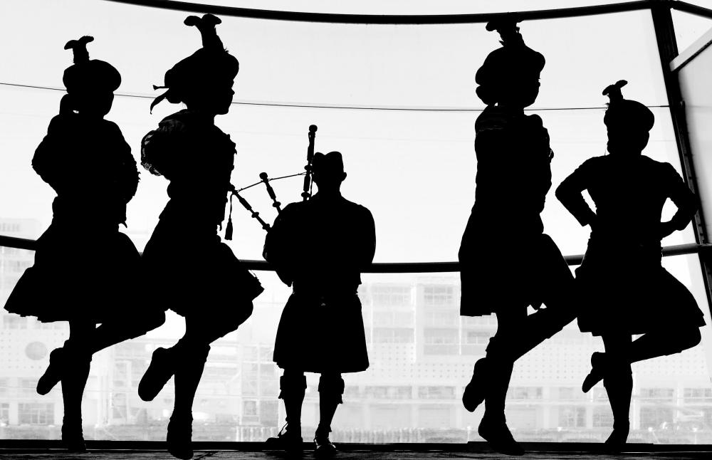 The Celts usually tucked long shirts or tunics under their kilts for comfort; this practice is still used by modern kilt-wearers who choose to eschew undergarments.
