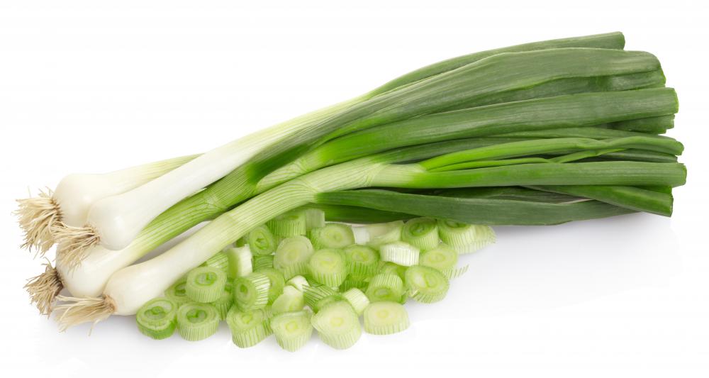 Onion snow is sometimes said to mean snow that occurs after the traditional time of planting spring onions.