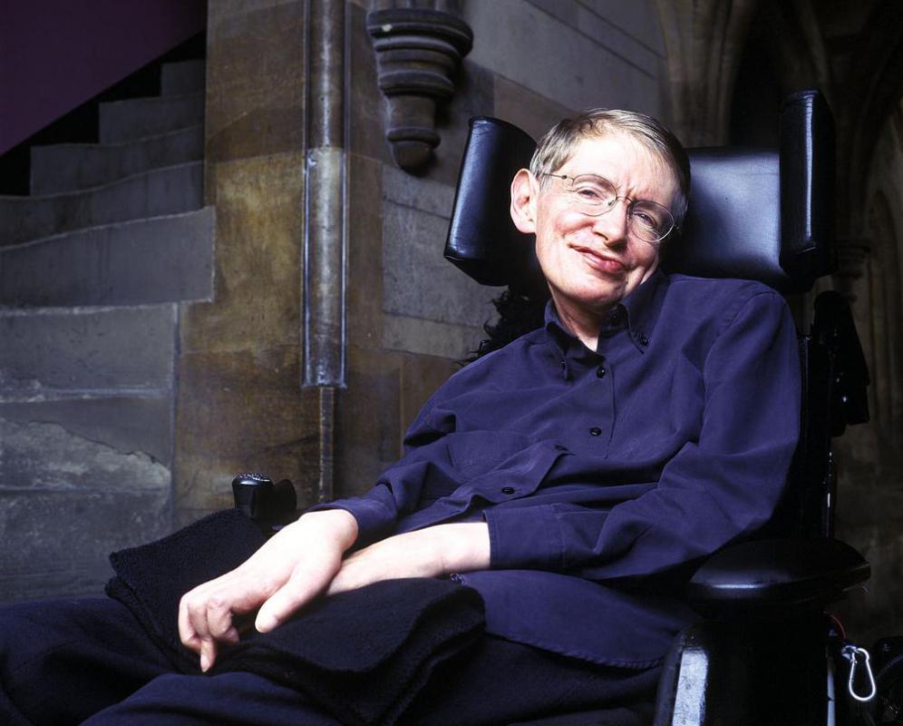 Stephen Hawking has signed up to take a Virgin Galactic flight, with his fee being waived.