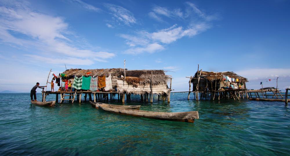 Stilt houses are popular throughout the world, sometimes built to be used for fishing.