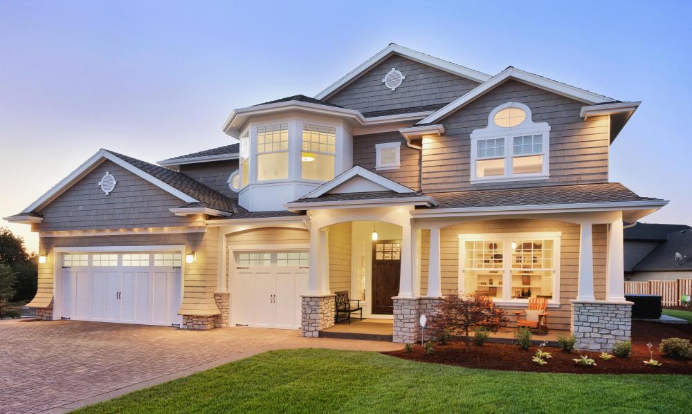 Mortgage lawyers and attorneys help homebuyers protect their financial interests.
