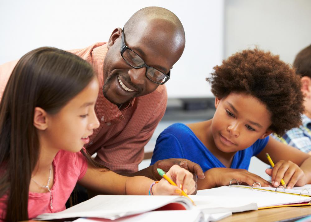 Good teachers should be able to tailor content to the needs of their students.