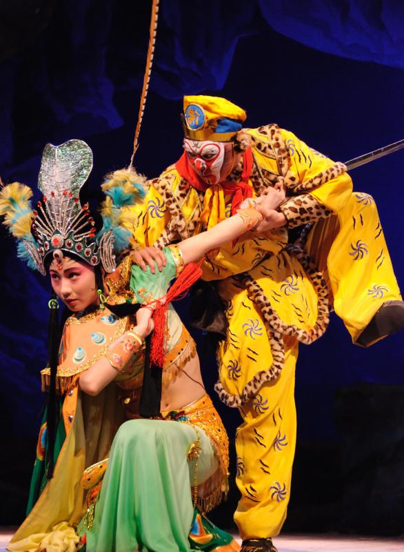 Yukio Mishima wrote plays in both the Kabuki and Noh styles.