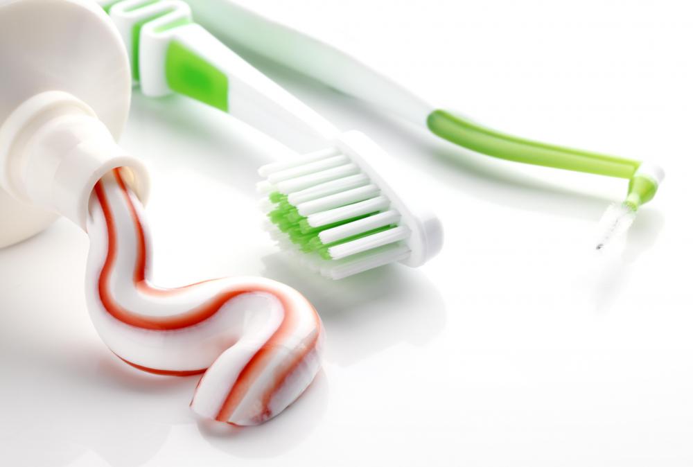 Carbomers are used in toothpaste.