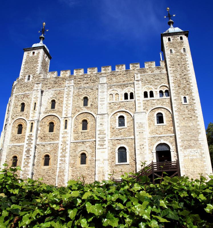 Beefeaters oversee the Tower of London.