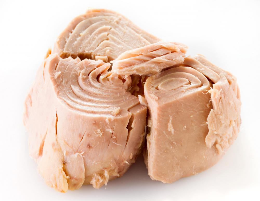 People with fish allergies may be allergic to tuna.