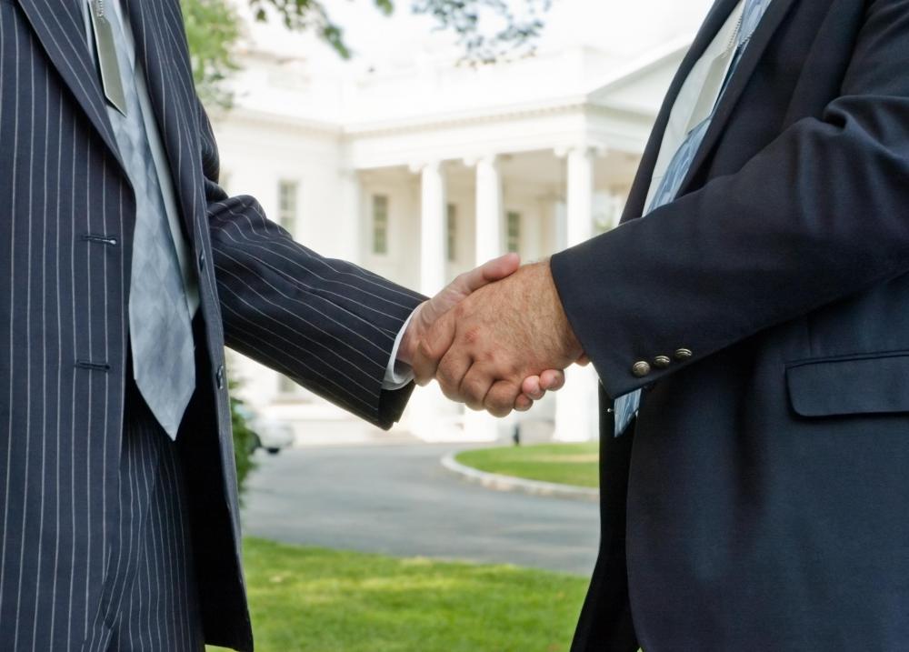 A number of politicians have a bad reputation only by association.