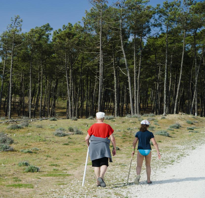 People who experience difficulty walking as a result of a bunion may benefit from acquiring orthopedic shoes.
