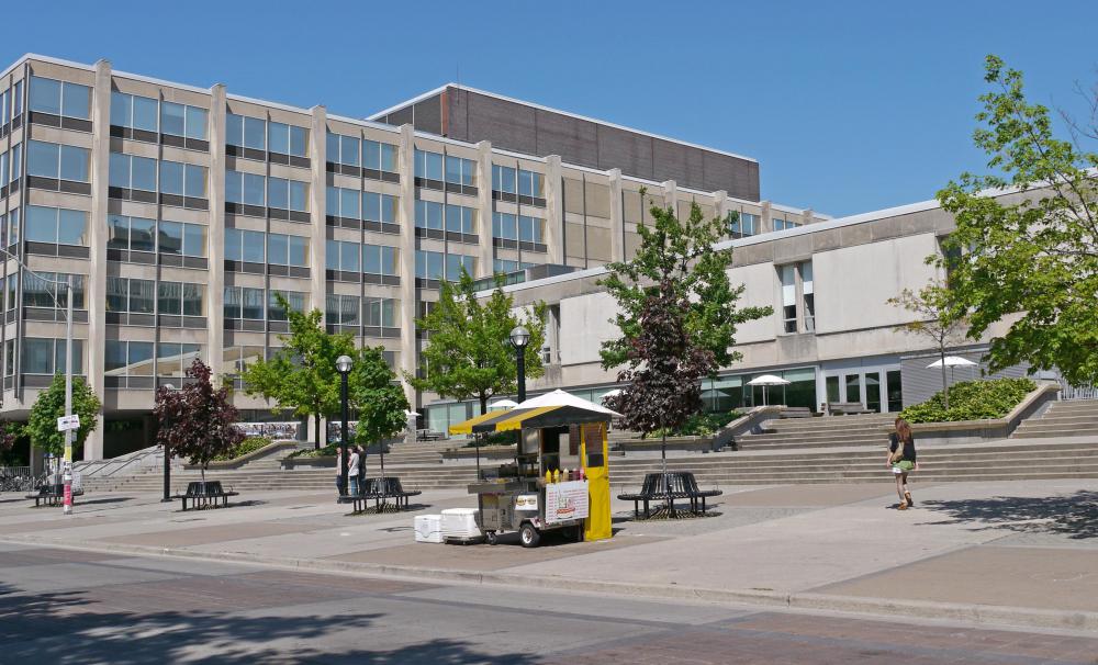 It's common for college campuses to sponsor career fairs for its students.