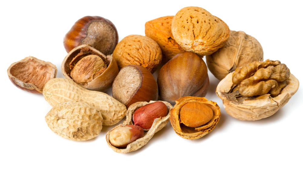 Allergies to nuts may cause skin welts.