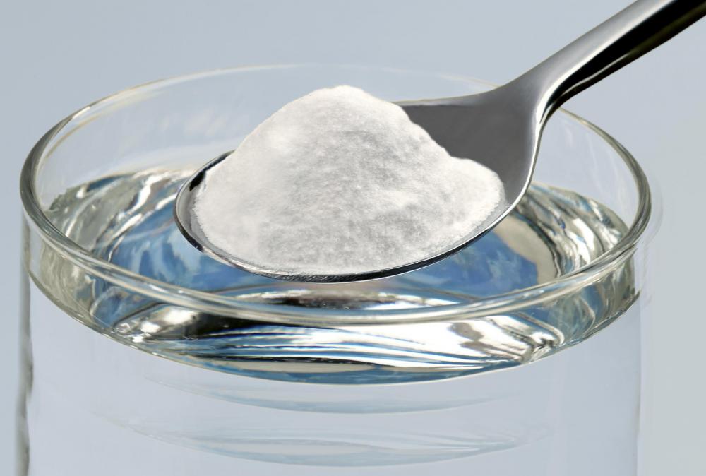 Baking soda can be added to water or other liquids for a candida treatment.