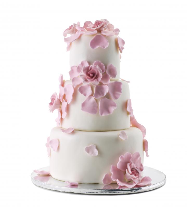 Bridal shows are great places to pick out wedding cakes.