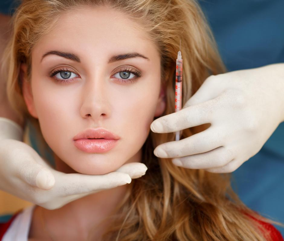 Collage injections may cause excessive swelling around the affected area.