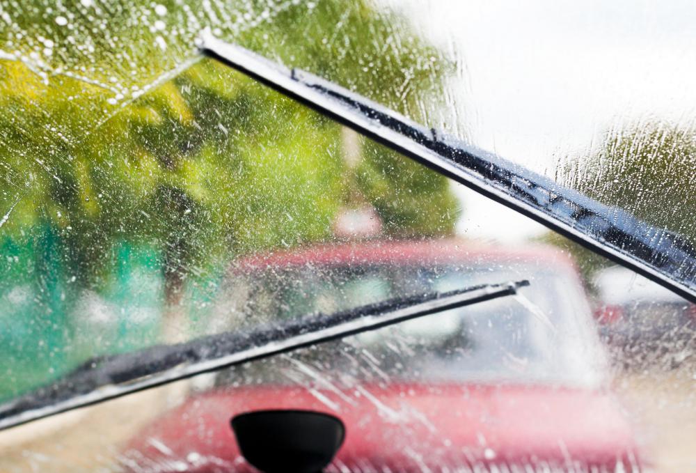 If windshield wipers are in poor condition, it will be difficult to drive in a torrential downpour or heavy rain because they will not remove water properly.