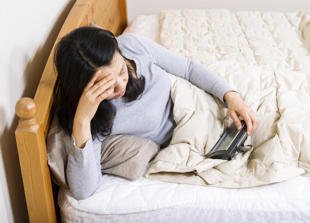 Symptoms of fibromyalgia may include sleep difficulties and headaches.