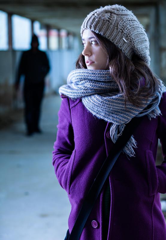 Knit scarves can be relatively easy to make.