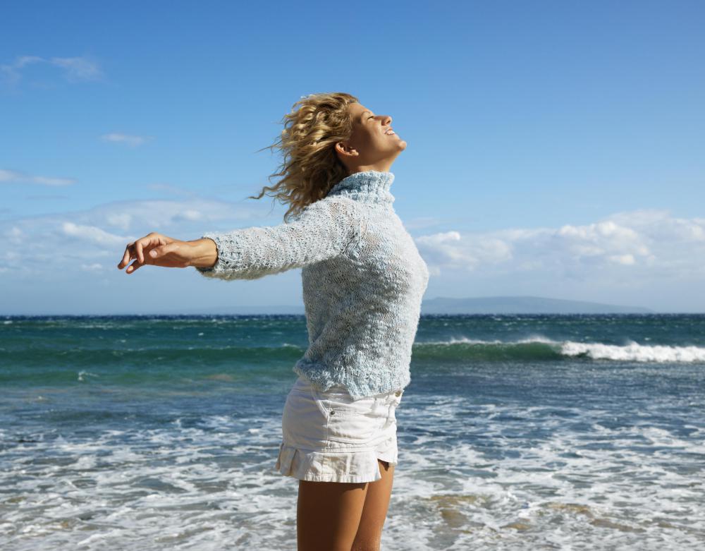Coastal breezes can help circulate air and make it feel less humid.