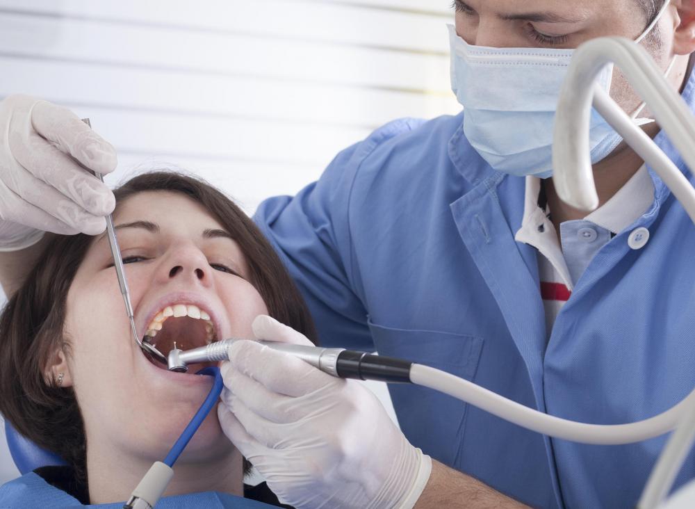 Individuals who experience gum blisters that last longer than 10 days should see a dentist.