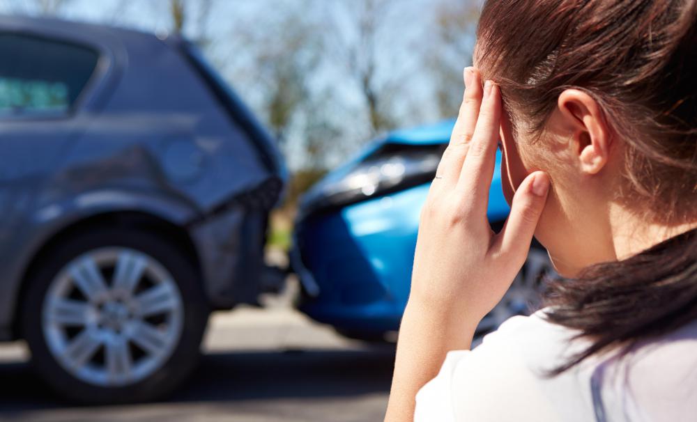 Someone not wearing a seatbelt might receive a head injury in a car accident.