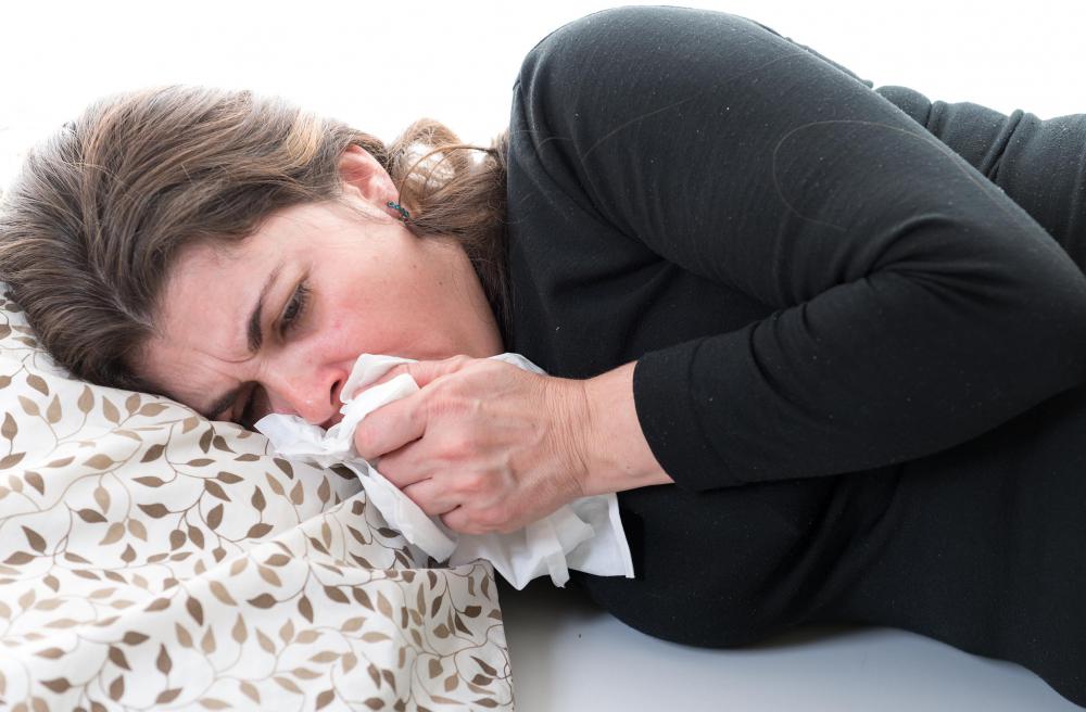 Symptoms of paraseptal emphysema may include coughing and fatigue.