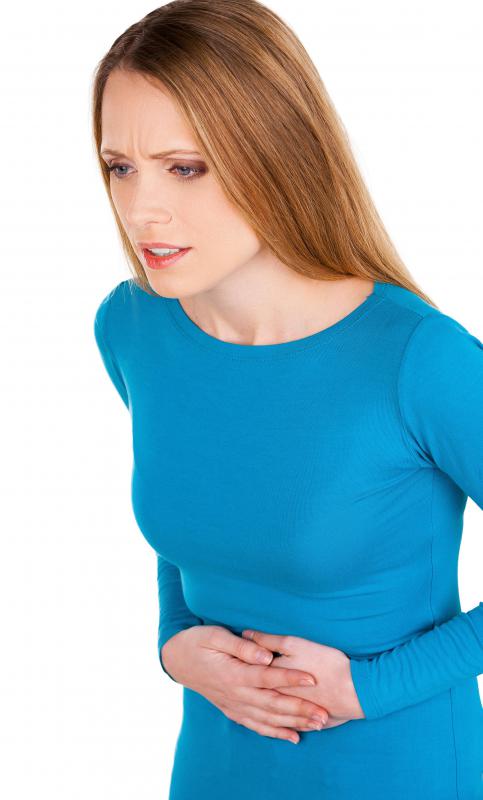 Symptoms of gonorrhea or chlamydia may include pain in the lower abdomen.
