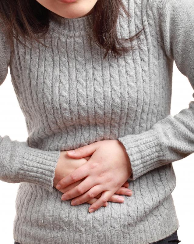 Individuals with hepatic encephalopathy may experience abdominal discomfort.