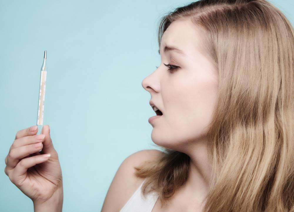 Fever may be a symptom of distal colitis.