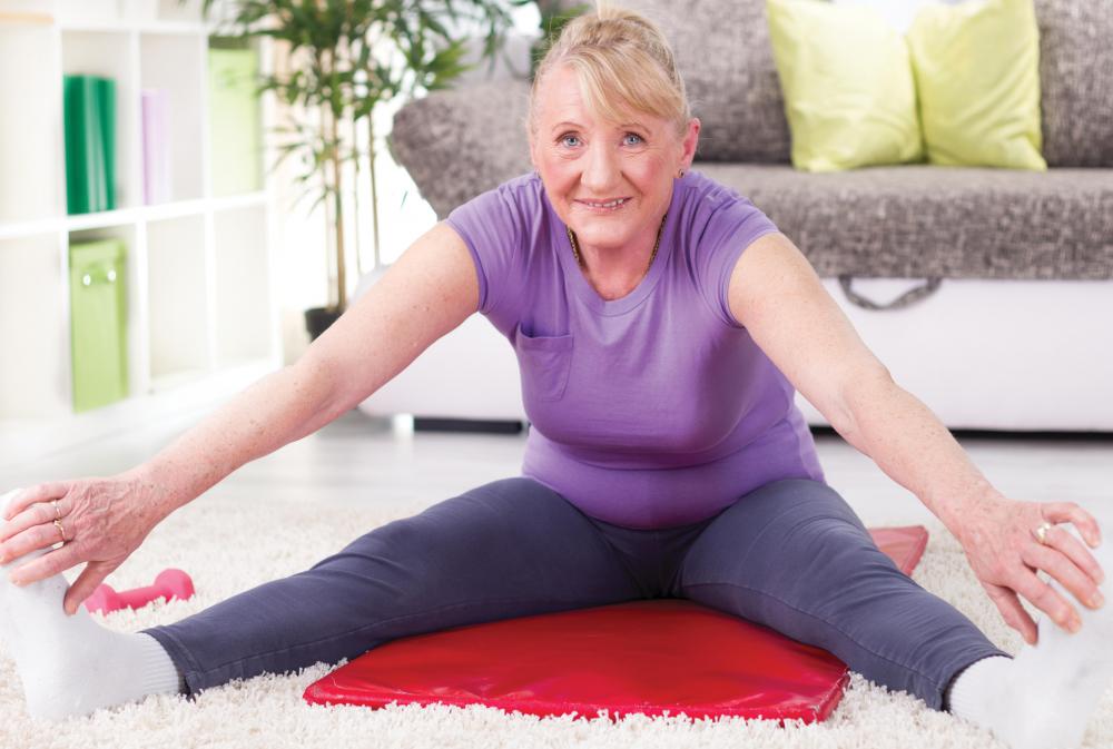 Kegel exercises can be used to strengthen the pelivic floor.
