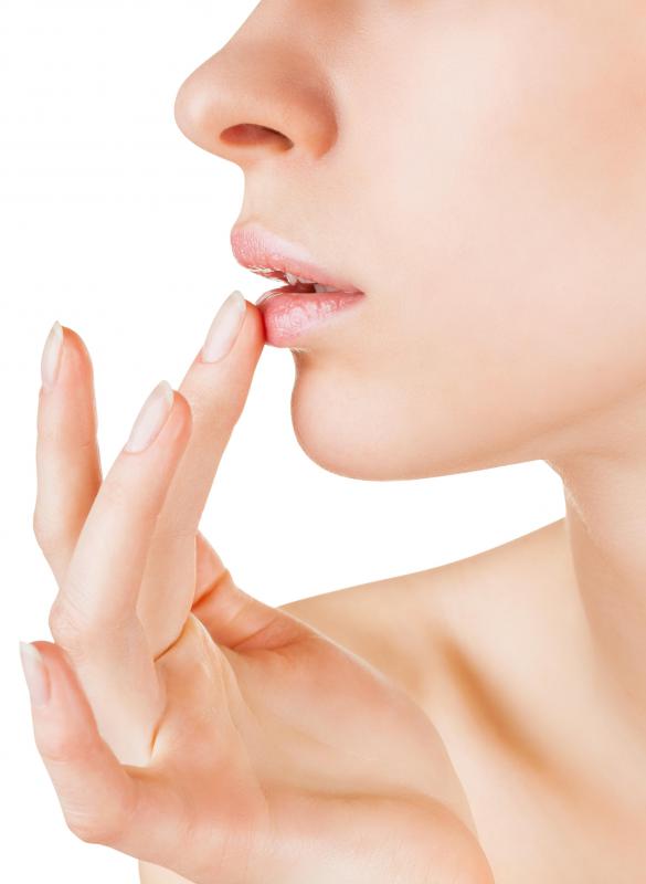 Lipsticks or lip glosses may be the cause of temporary lip numbness.