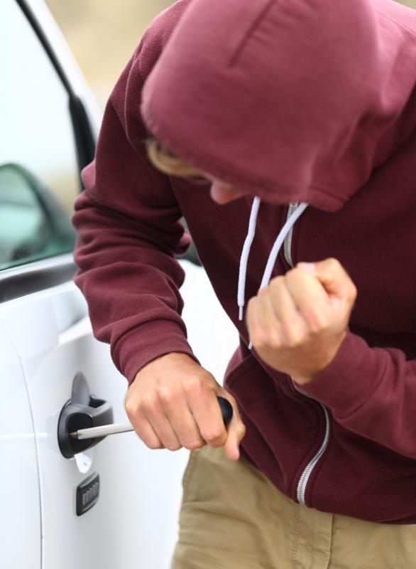 Cars that don't have titles are often stolen.