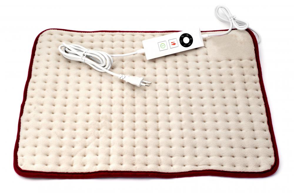 How do I Treat a Groin Muscle Tear? (with pictures)