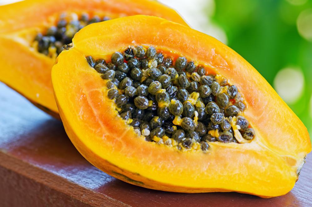What Are the Most Common Papaya Side Effects? (with pictures)