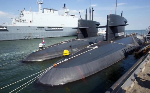 Seismic acquisition technology may be used to gather information on submarines.